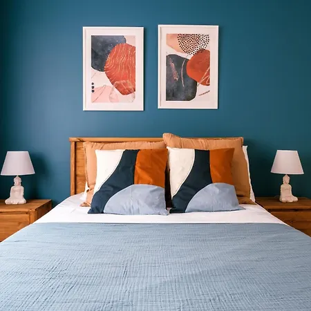 Apartment Stylish Flat W Balcony - 5 Mins From Taksim Square *